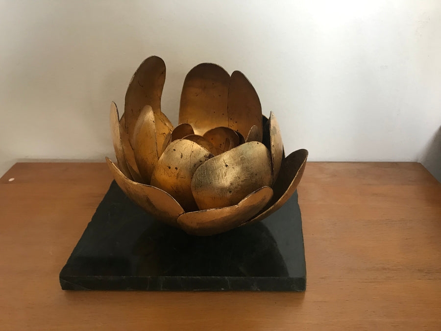 Escultura Flor Dorada 8 - Gustavo Vejarano